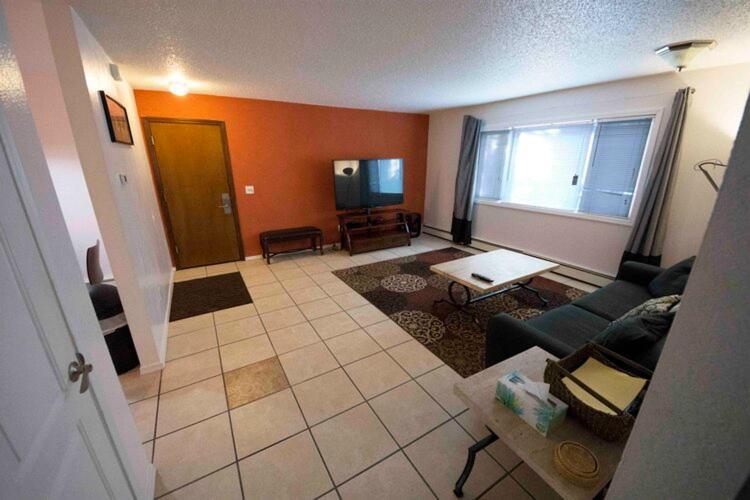 Stay Anchorage! Furnished Two Bedroom Apartments With High Speed Wifi Phòng bức ảnh