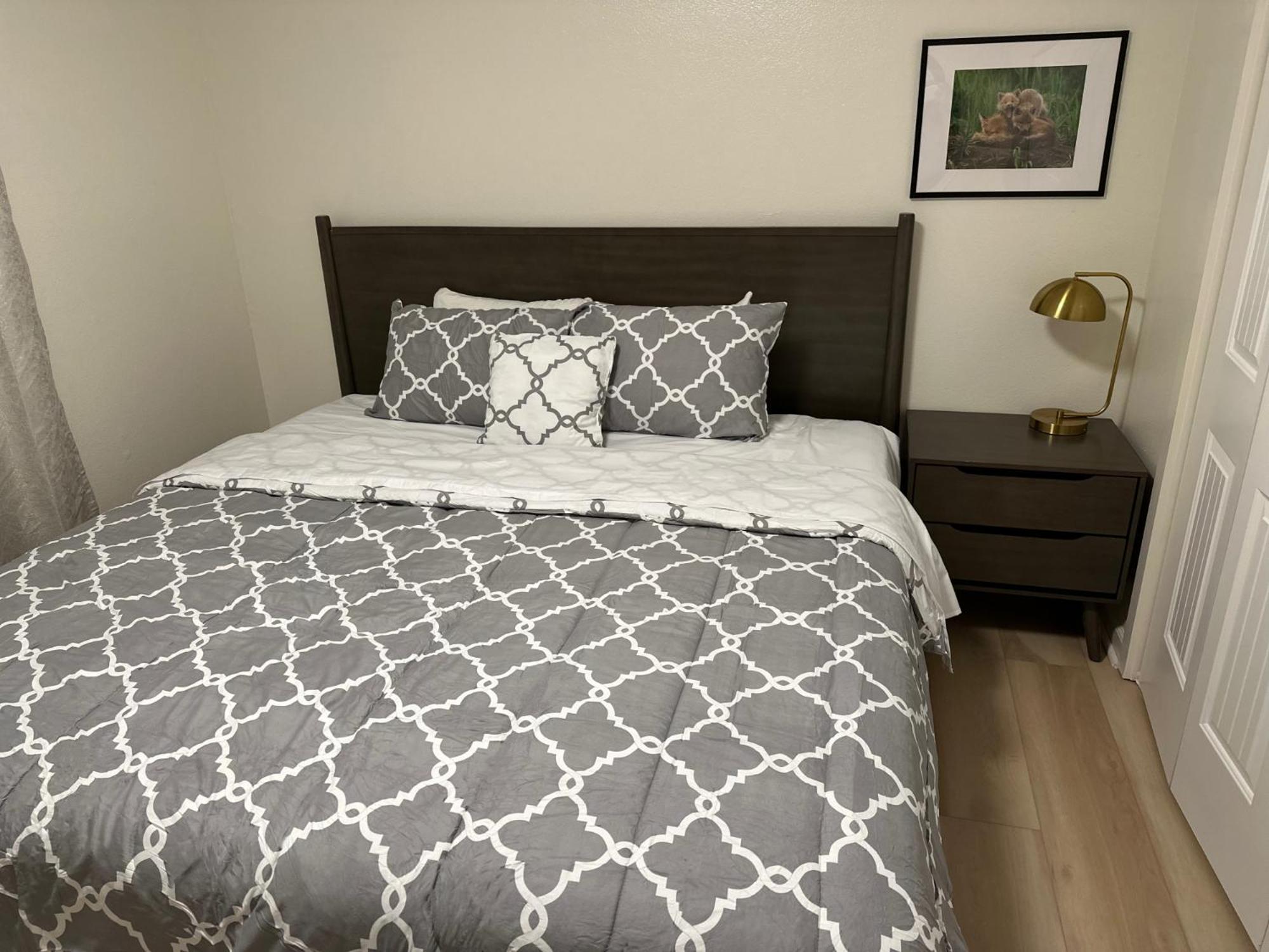 Stay Anchorage! Furnished Two Bedroom Apartments With High Speed Wifi Phòng bức ảnh
